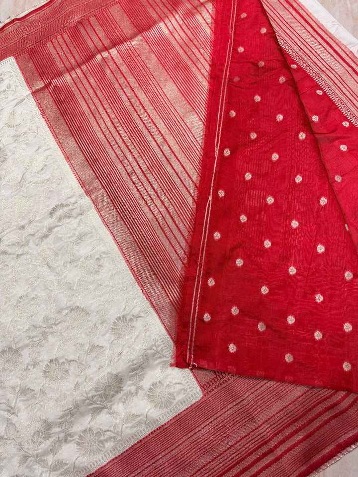 PAPER SILK WITH FLORAL JAAL DESIGN IN OFF WHITE COLOUR SHADE