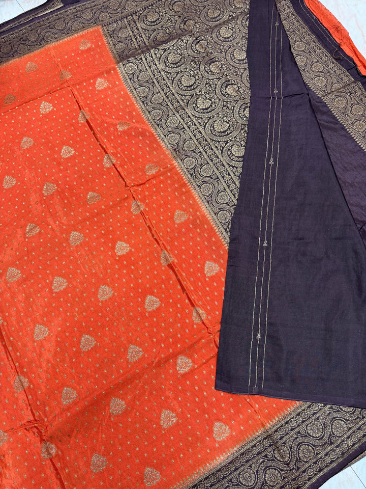 PREMIUM SEMI KHADDI VISCOSE GEORGETTE SAREE IN RUST ORANGE COLOUR SHADE WITH CHOCOLATE BORDER