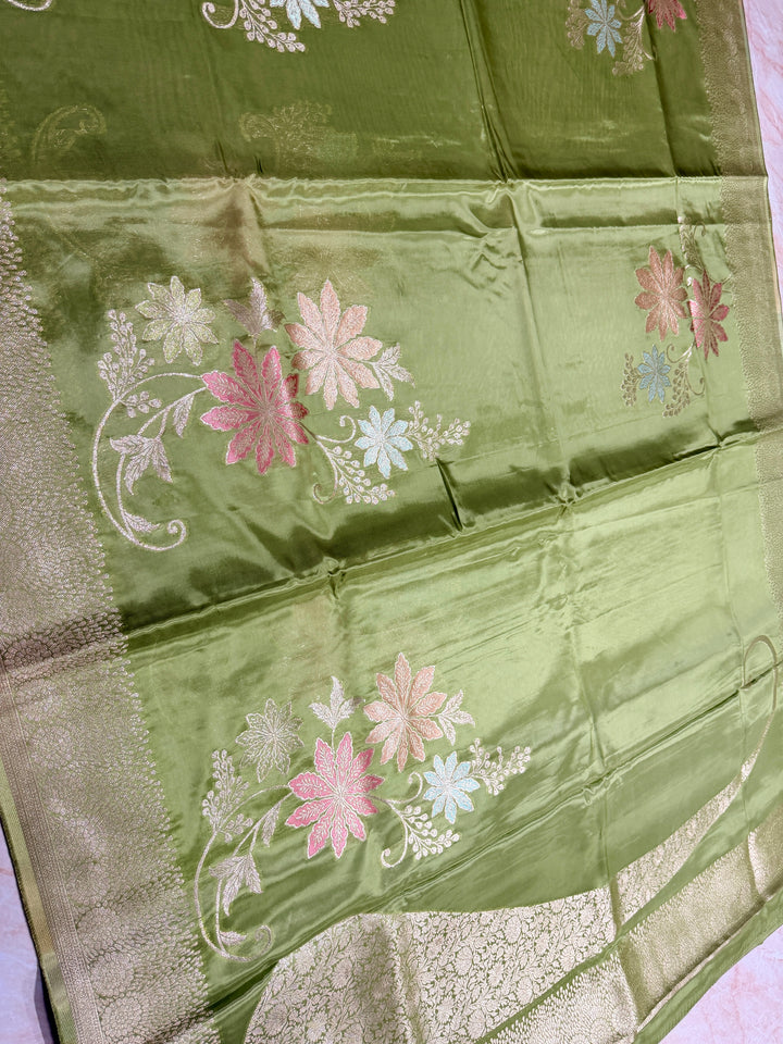 KOREAN SILK IN MATALLIC GREEN WITH BOUTIQUE ALFI BOOTA