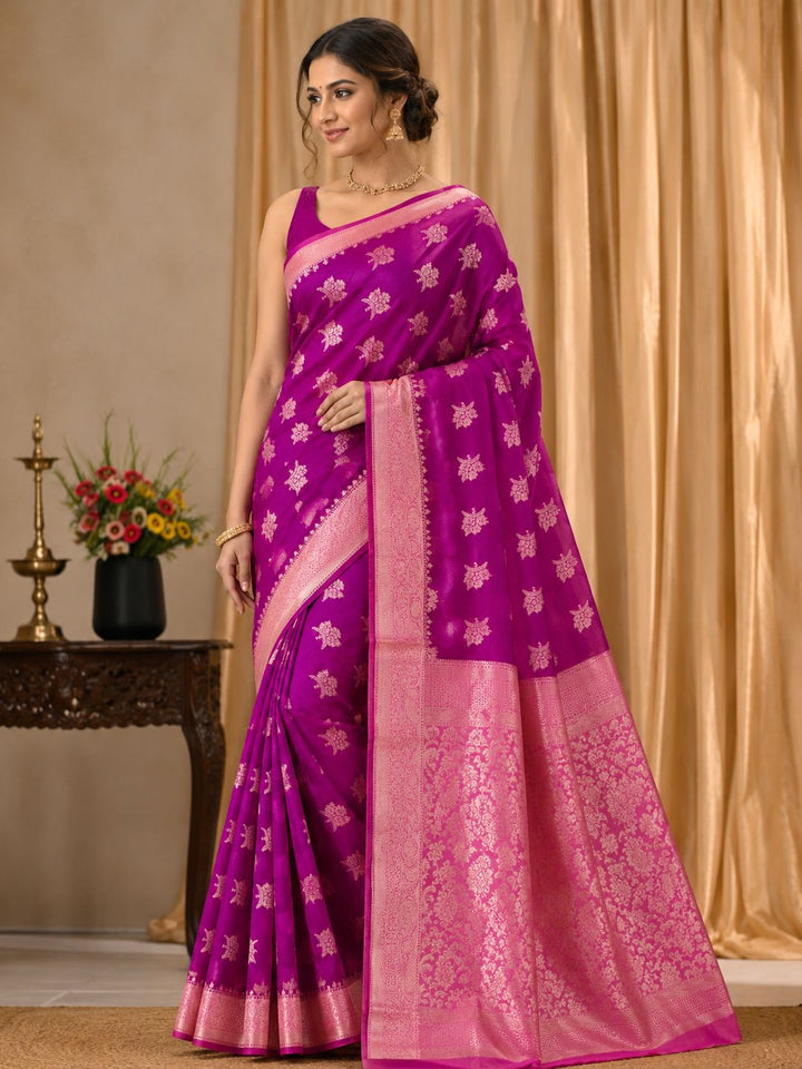 MAGENTA RUSSUAN SILK WITH BABY PINK BORDER