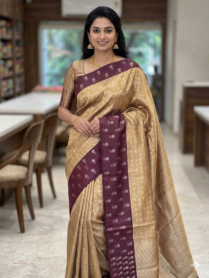 BANARASI TISU KATAN SILK IN GOLD ZARI WITH GARNET BORDER