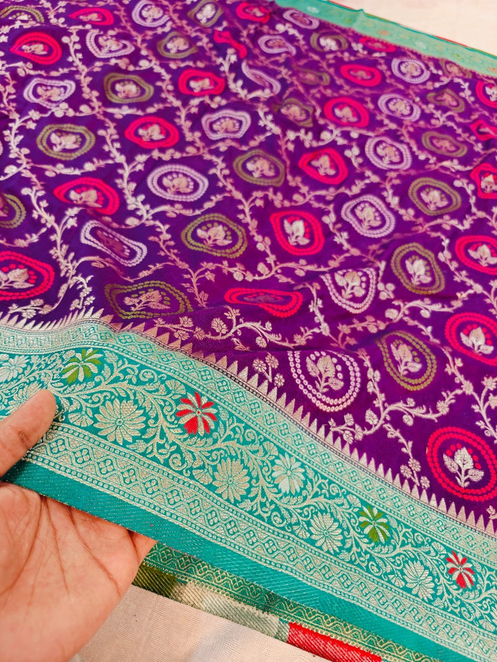 KHADDI GEORGETTE VIOLET WITH SEAGREEN BORDER