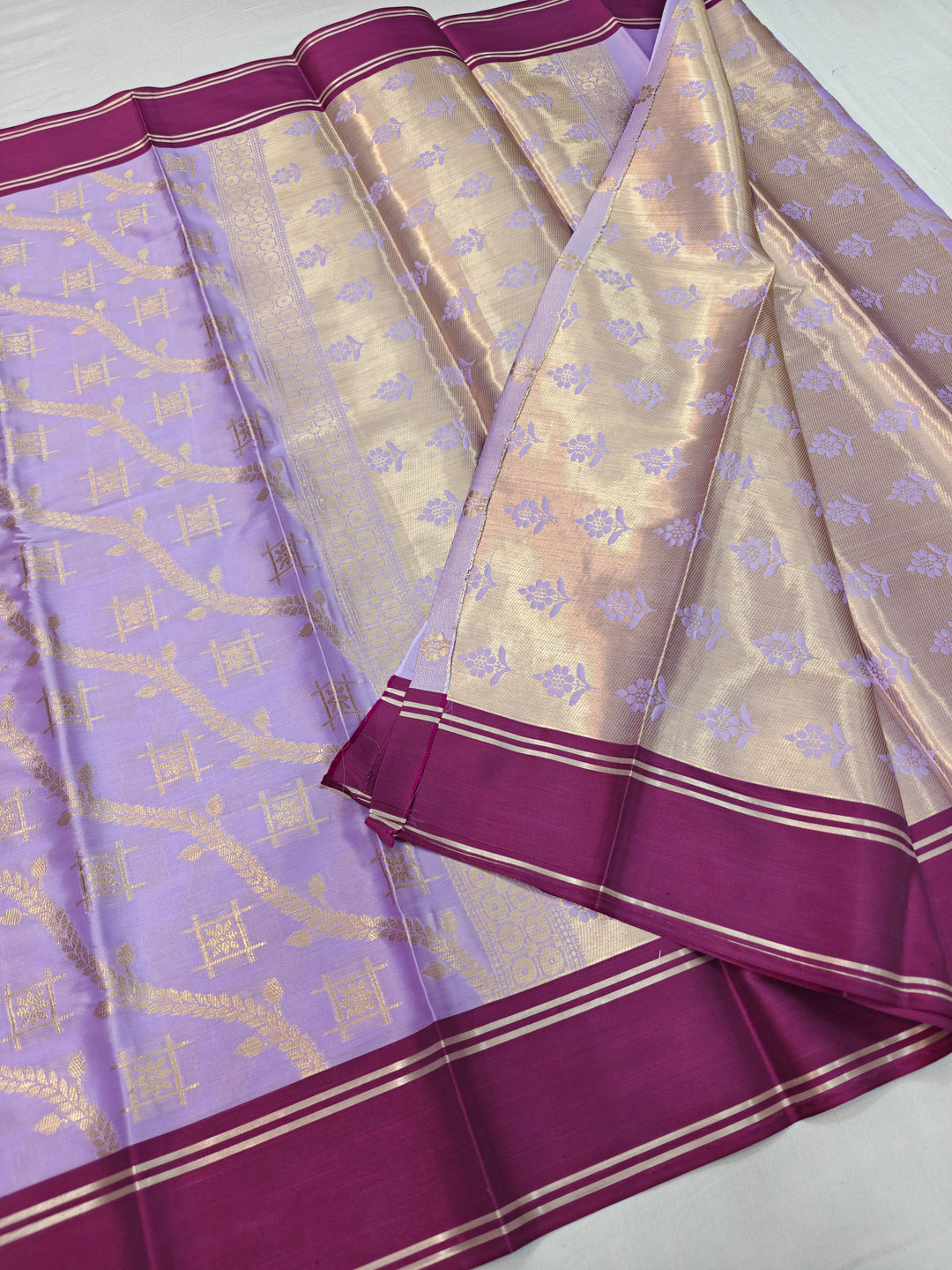 LAVENDER BANARASI KATAN SILK WITH VINE COLOUR BORDER