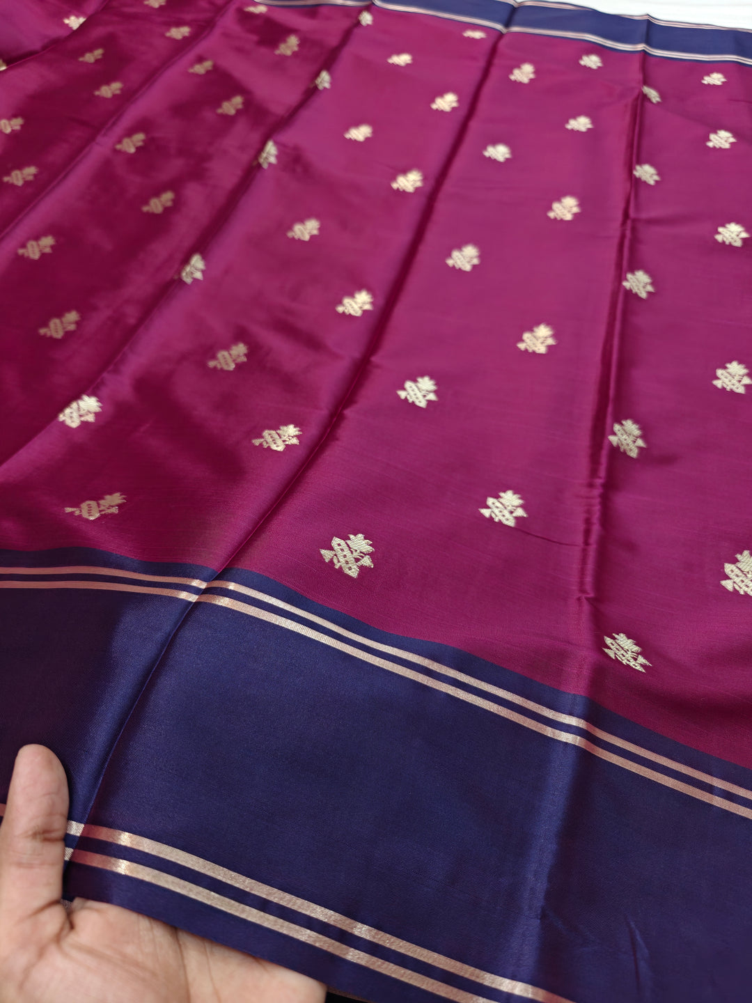 BANARASI KATAN SILK IN VINE WITH NAVY BLUE BORDER