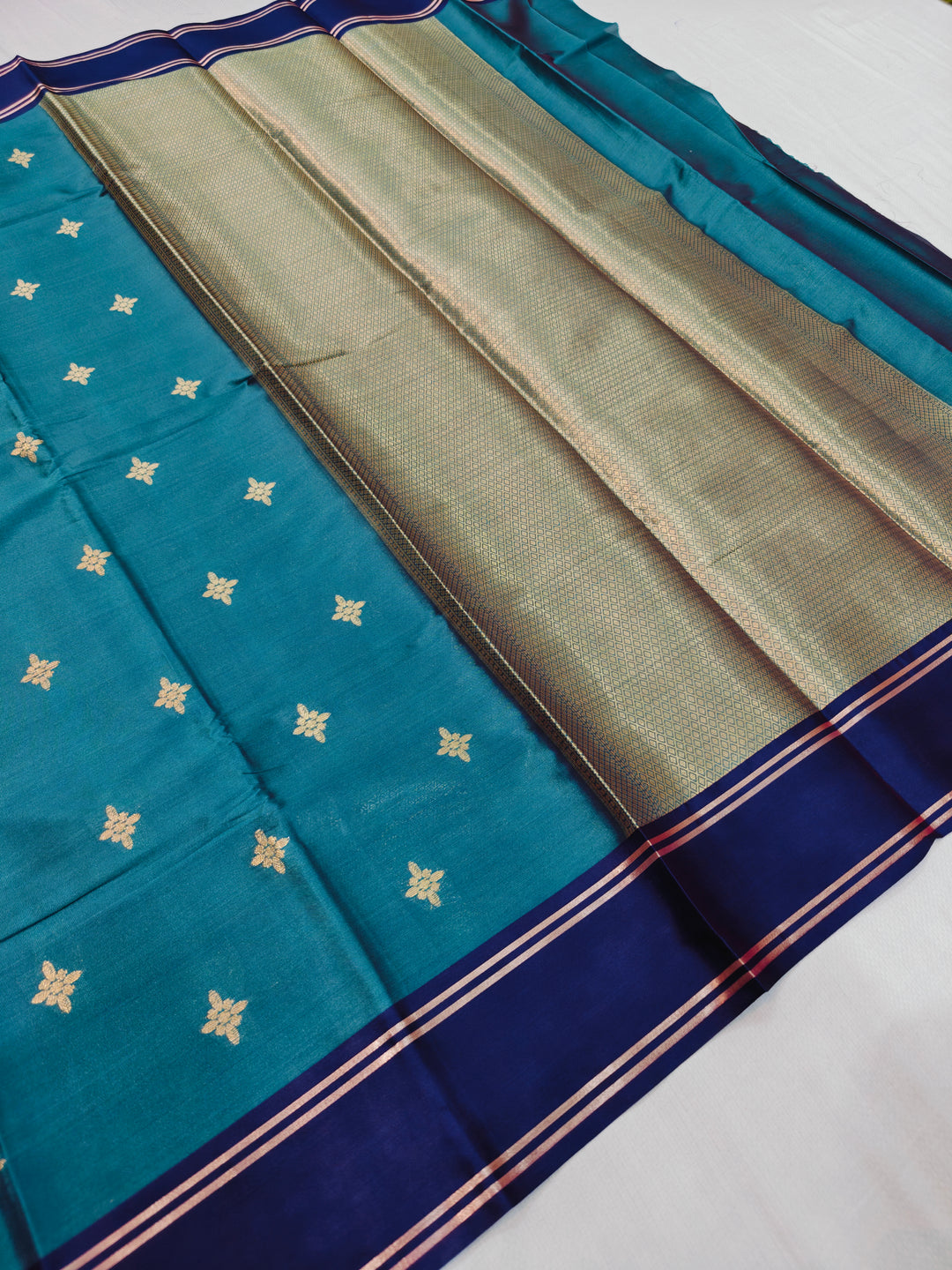 EMERALD GREEN BANARASI KATAN SILK WITH INDIGO BORDER