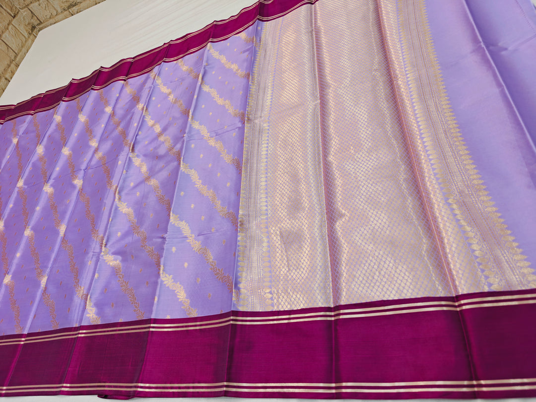 LAVENDER DIOGNAL DESIGN BANARASI KATAN SILK WITH VINE BORDER