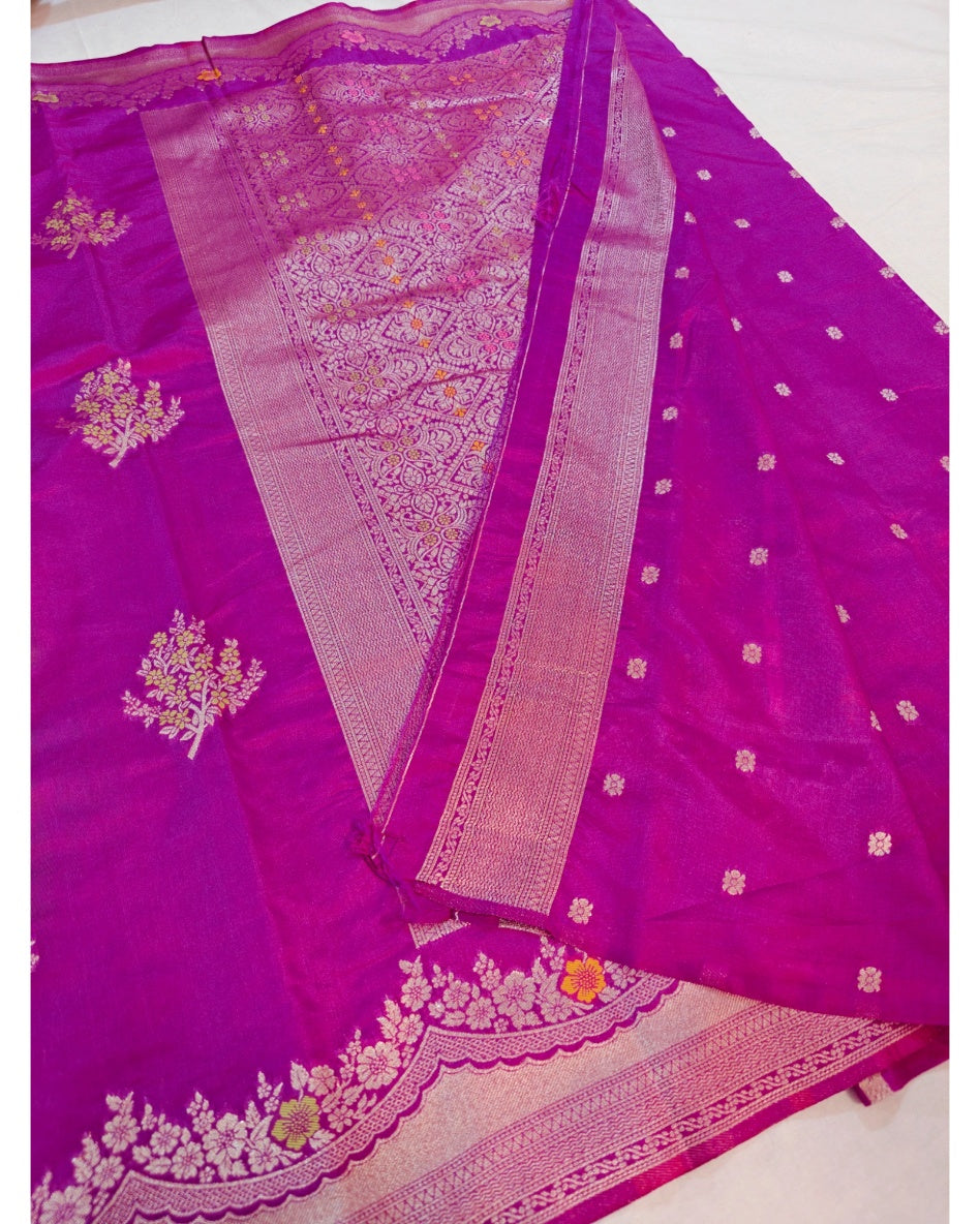 PAPER SILK IN MAGENTA COLOUR WITH MINAKARI ALFI BOOTA