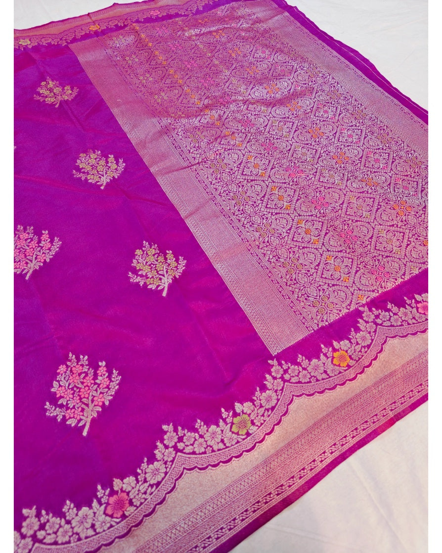 PAPER SILK IN MAGENTA COLOUR WITH MINAKARI ALFI BOOTA