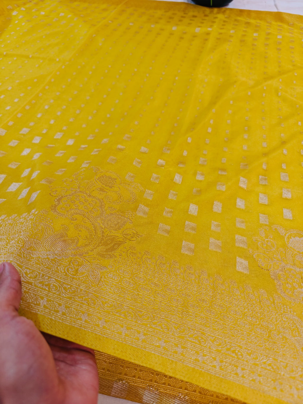 GOLD COLOUR AUTHENTIC KHADDI GEORGETTE
