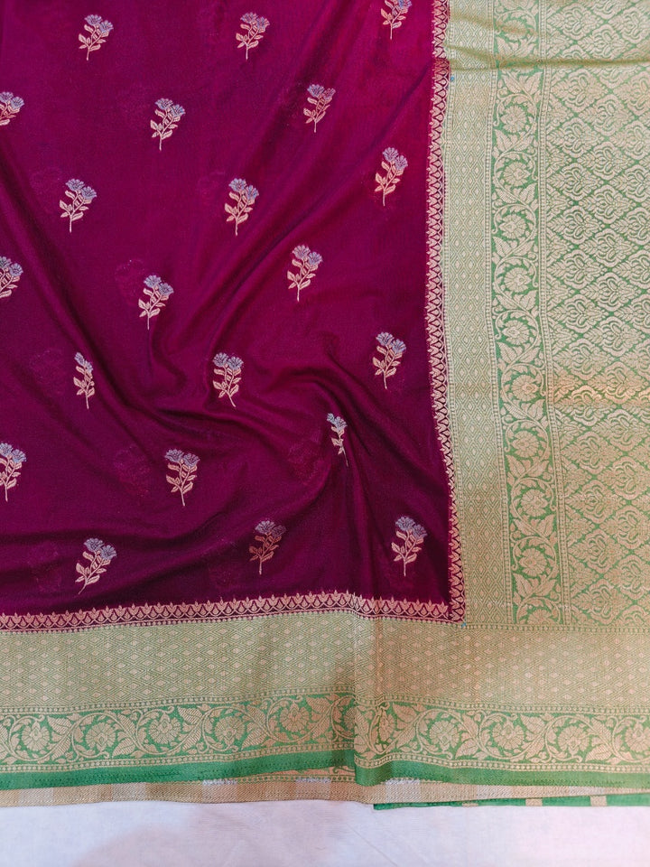 VINE COLOUR KHADDI GEORGETTEWITH PARROT GREEN BORDER