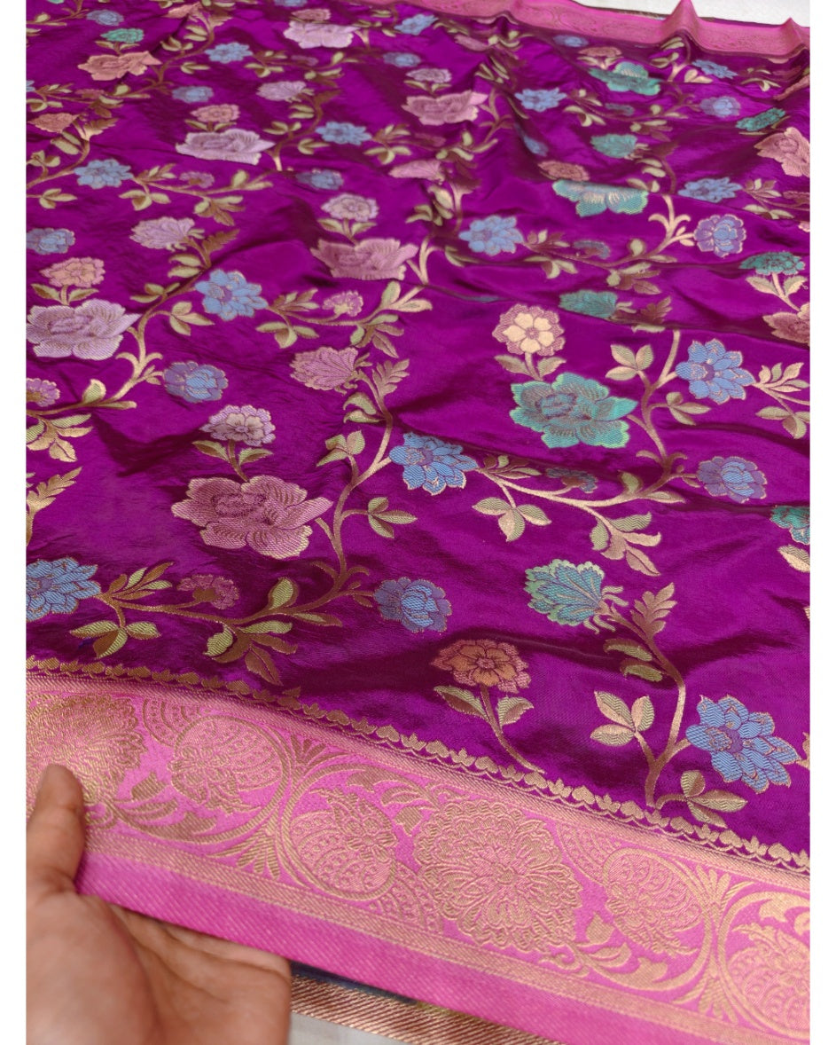 MAGENTA RUSSIAN SILK VISCOS WITH BABY PINK BORDER