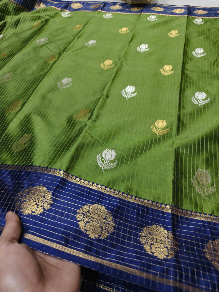 BANARASI TRENDING GREEN WITH ROYAL BLUE BORDER