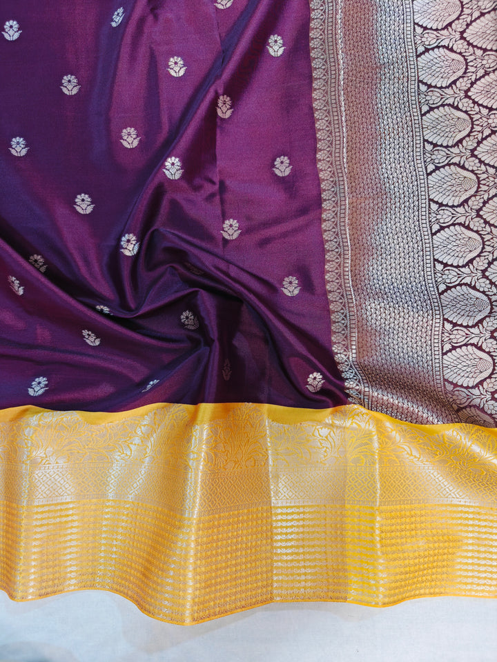 BANARASI MAGENTA WITH AIRY GOLD BORDER