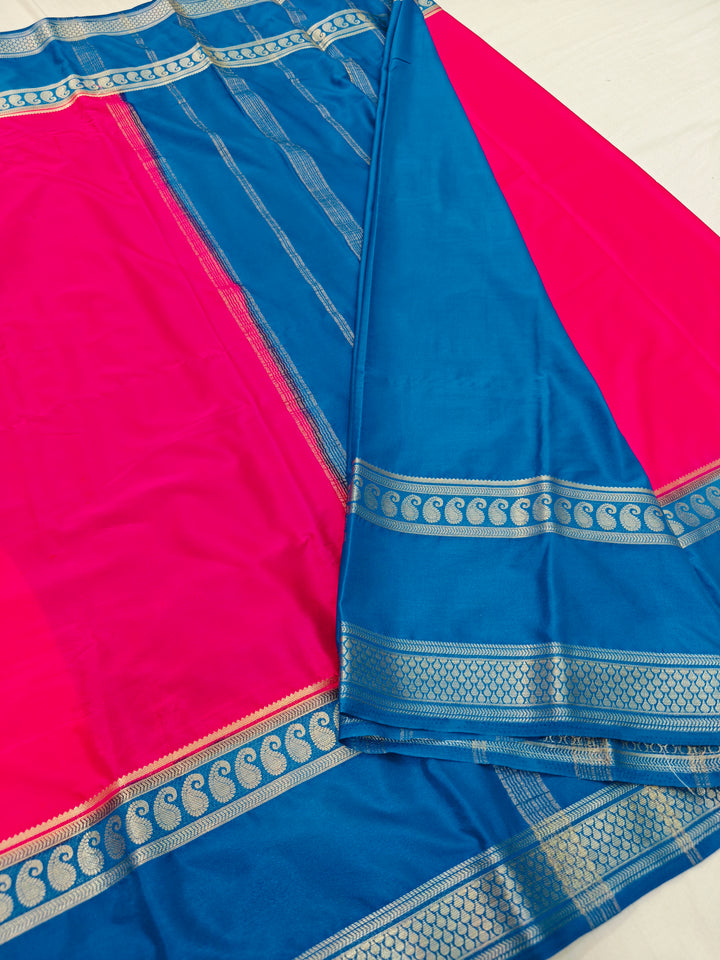 RANI WITH BLUE BORDER CREPE