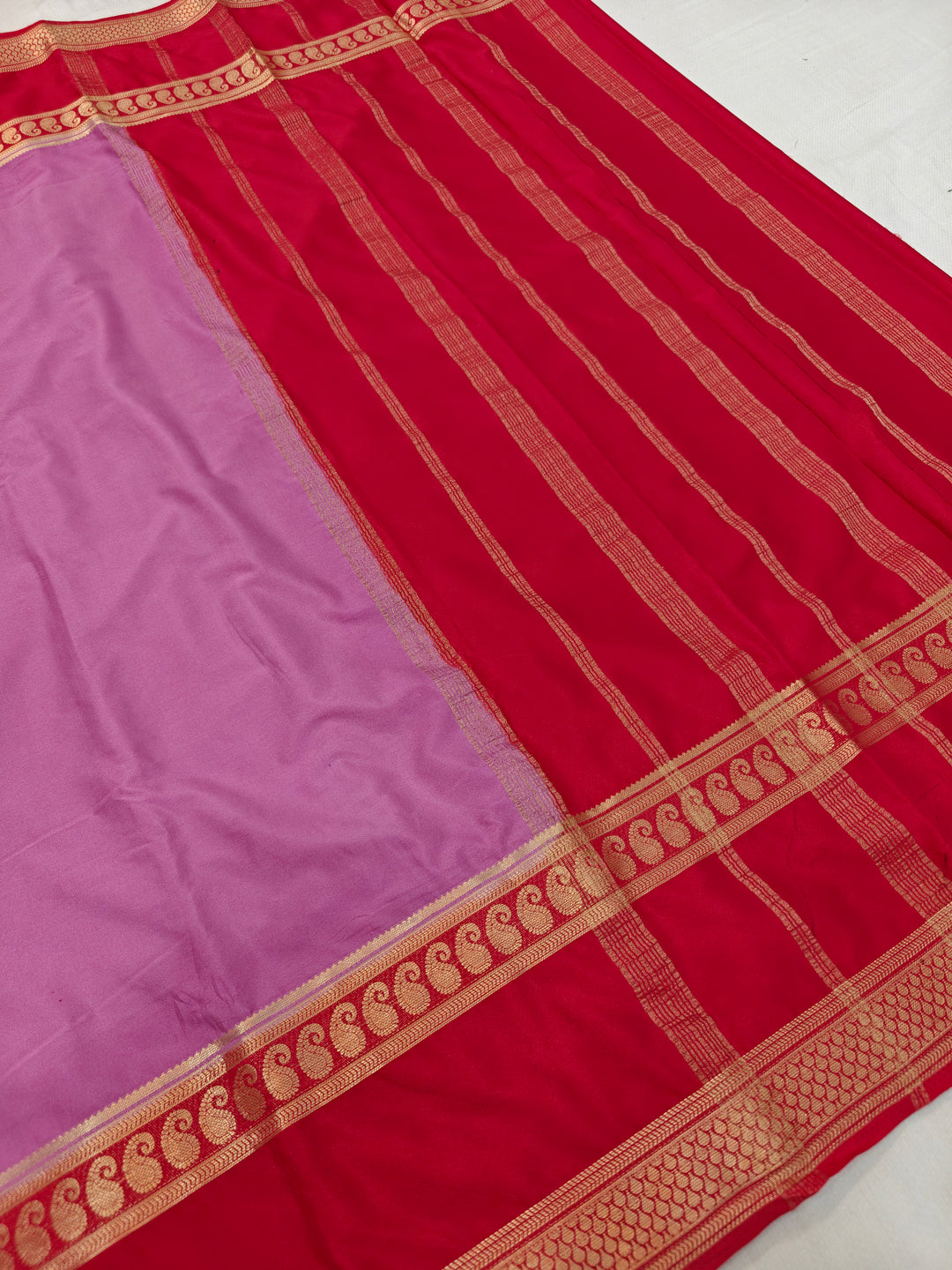 CREPE LAVENDER WITH RED BORDER