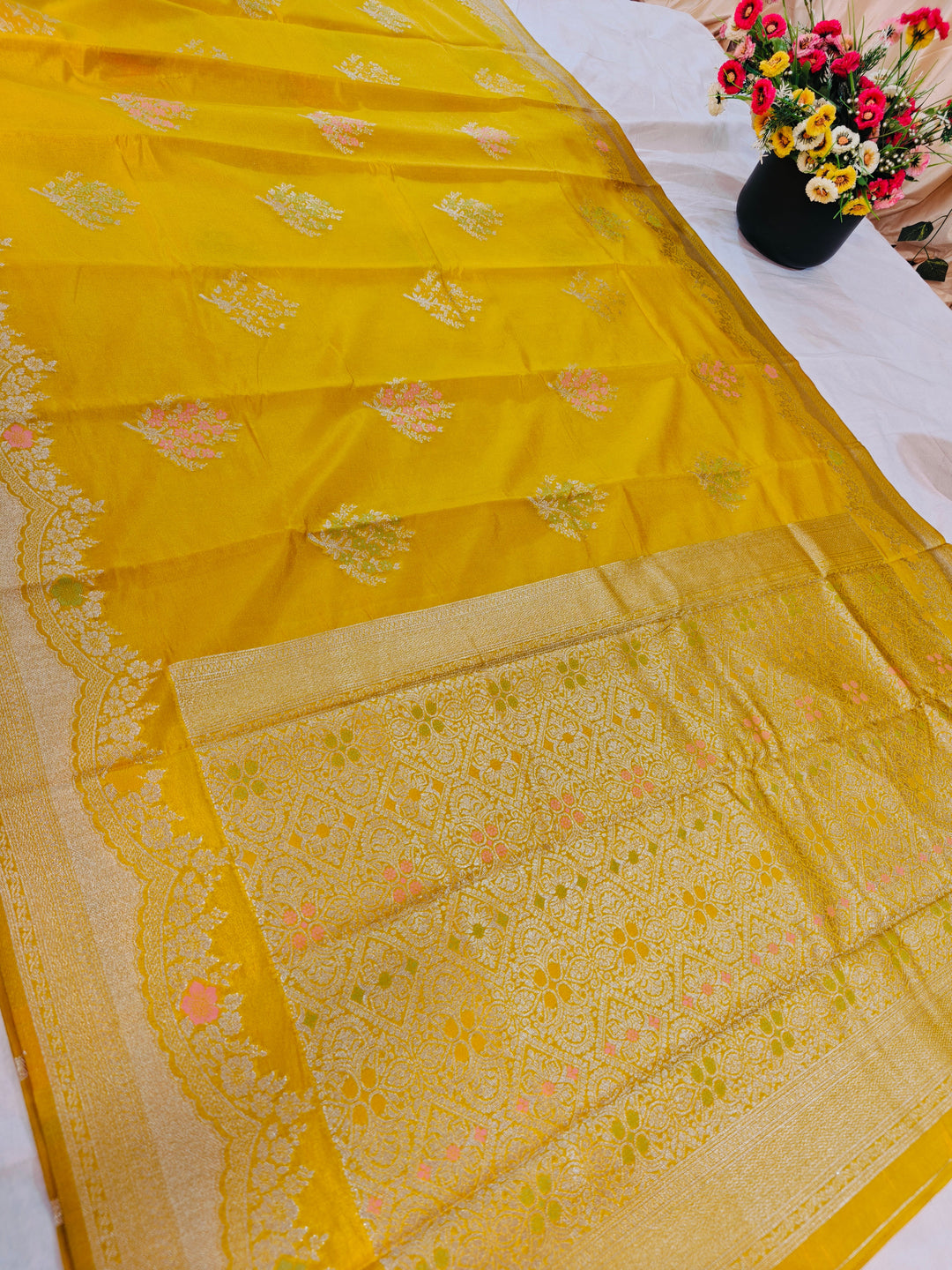 PAPER SILK IN AIRY GOLD WITH MULTICOLOURED BOOTA