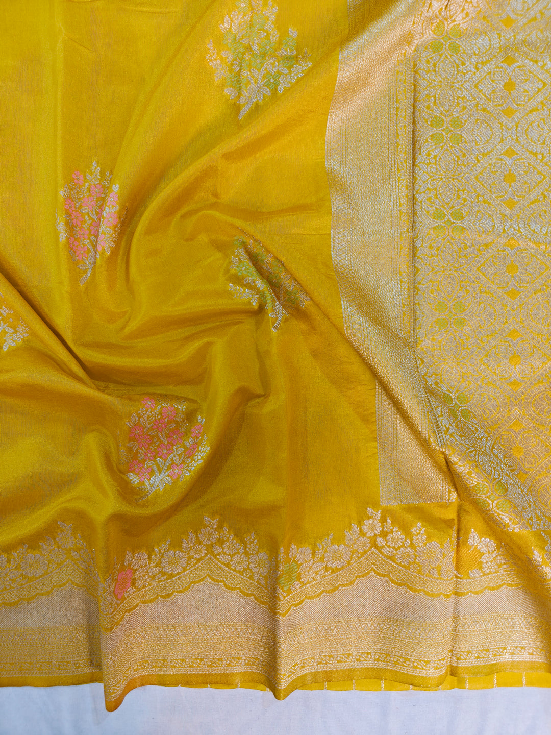 PAPER SILK IN AIRY GOLD WITH MULTICOLOURED BOOTA