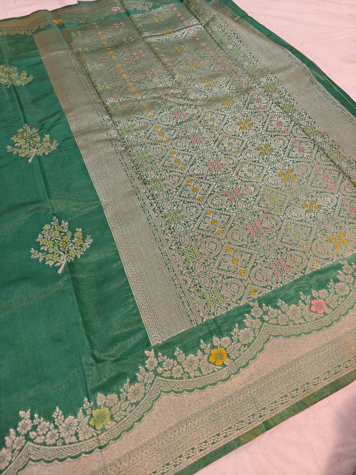 PAPER SILK IN GREEN SHADE WITH MULTI COLOUR BOOTA