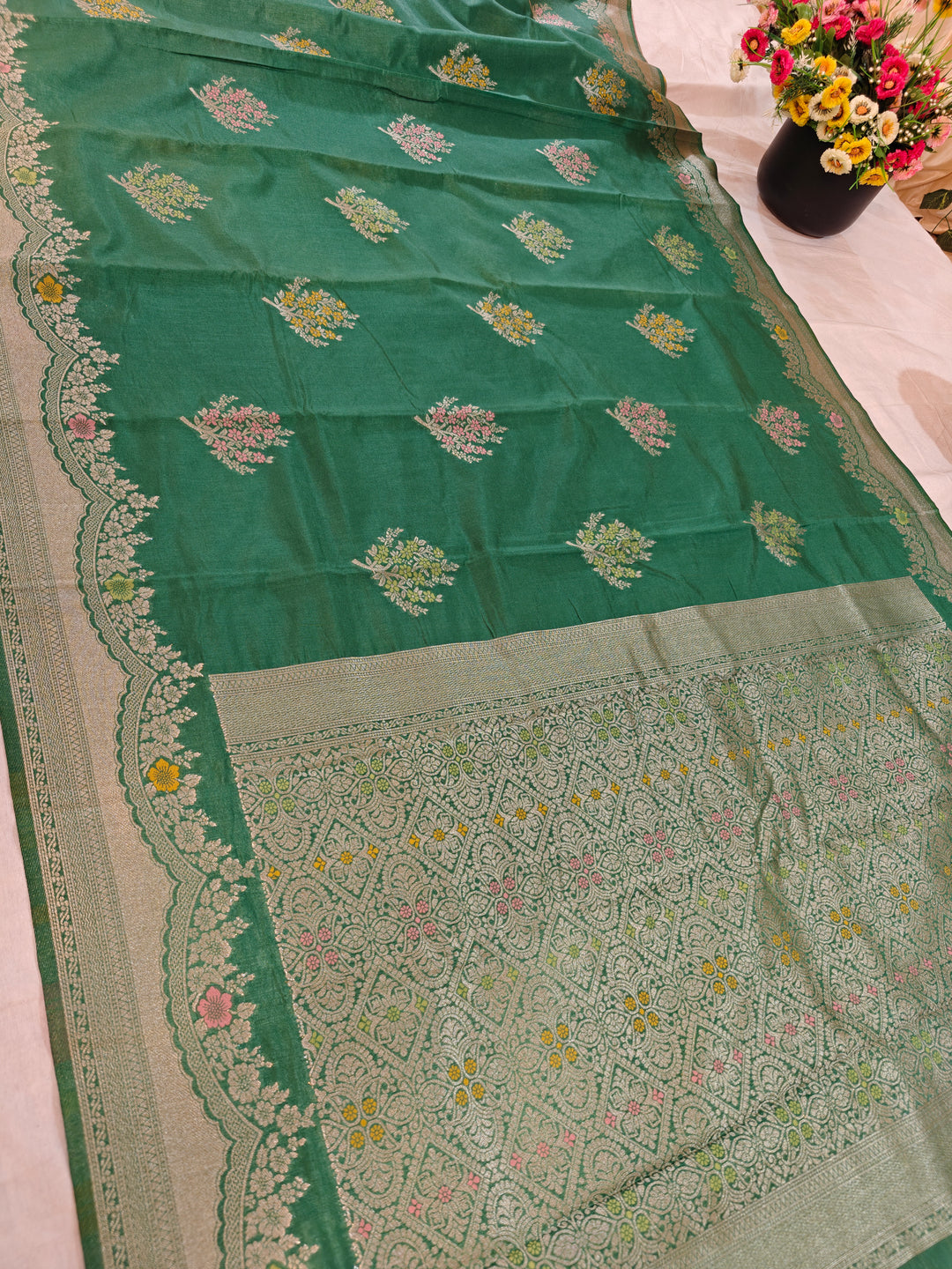 PAPER SILK IN GREEN SHADE WITH MULTI COLOUR BOOTA