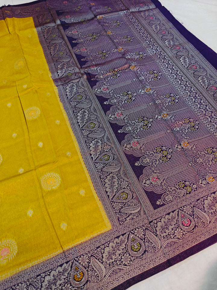 MINAKARI PAPER SILK IN GOLD WITH INDIGO BORDER