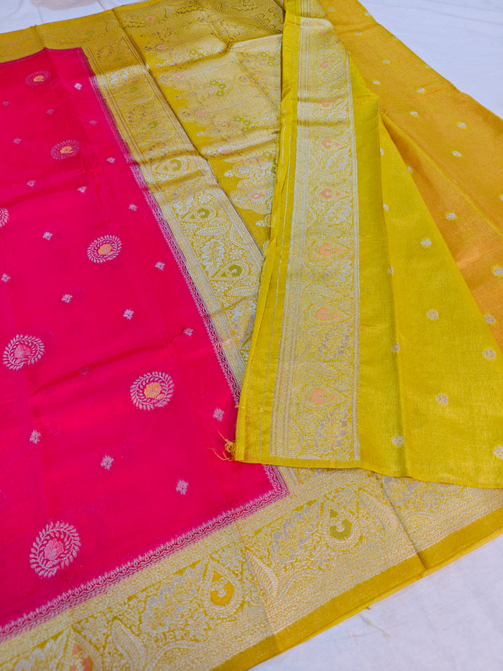 PAPER SILK IN CHERRY RED WITH GOLD BORDER