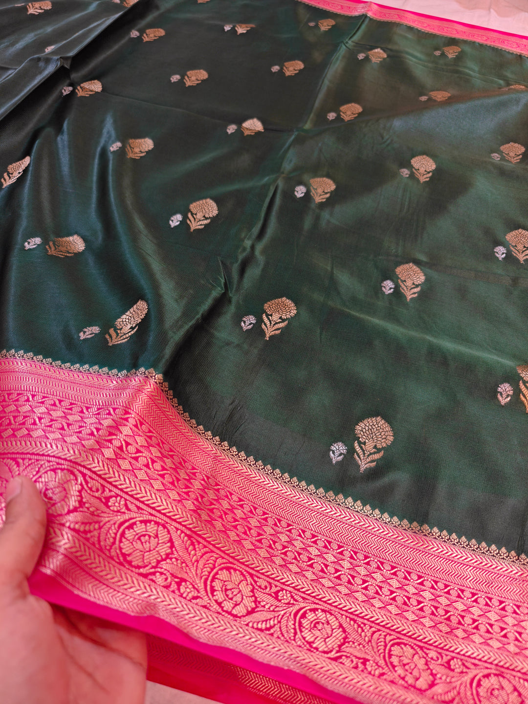 BOTTLE GREEN MASHRU KATAN SILK WITH RANI BORDER