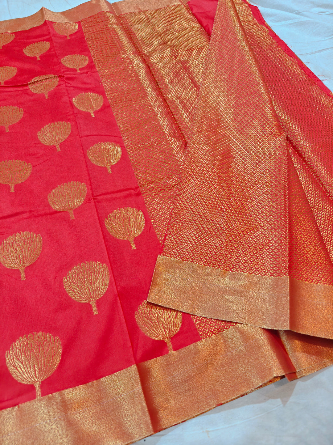 PAECH SELF TONE BANARASI SOFT PATTU SILK