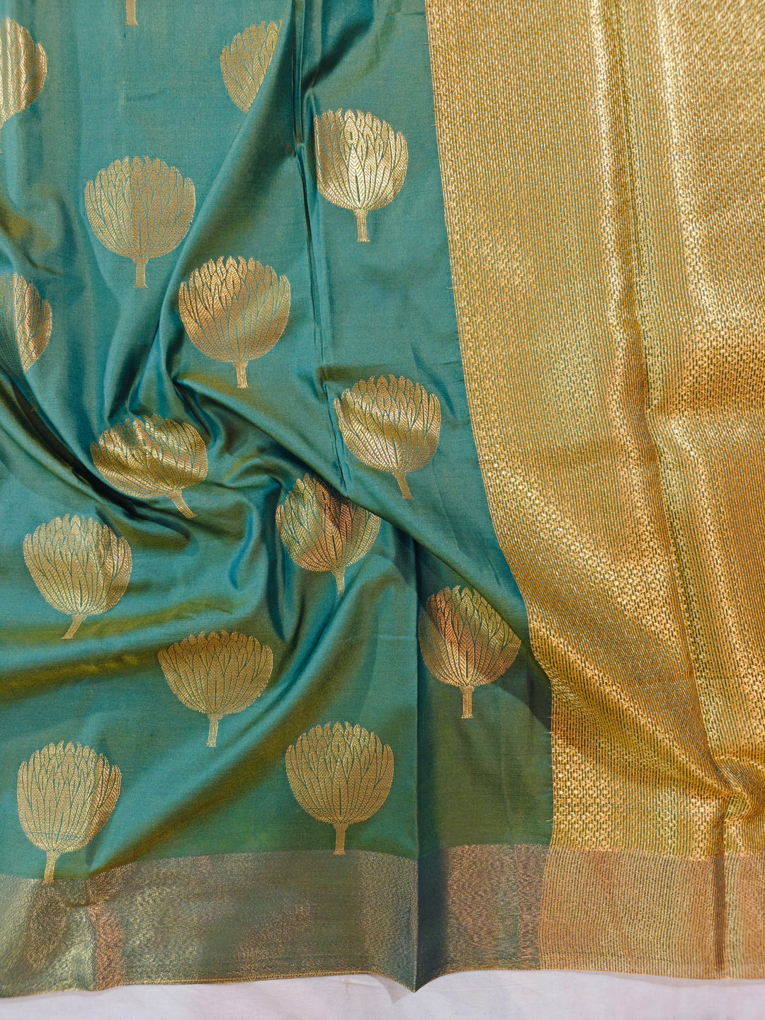BASIL GREEN BANARASI SOFT PATTU SILK
