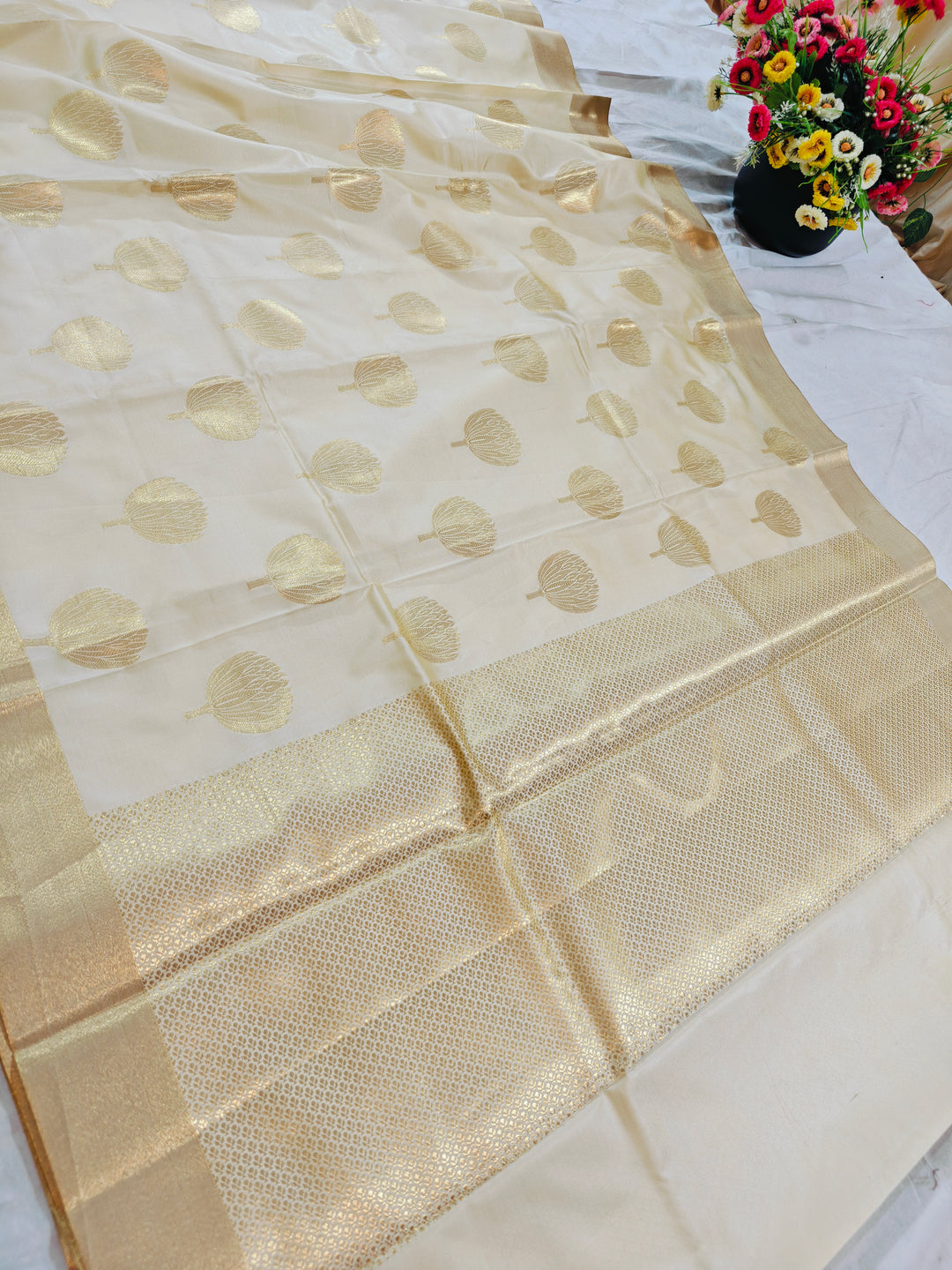 CREAM COLOUR BANARASI SOFT PATTU SILK