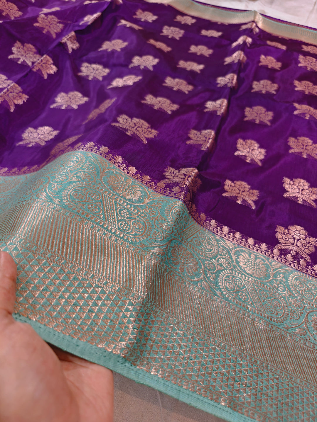 PURPLE RUSSIAN SILK WITH SEA GREEN BORDER