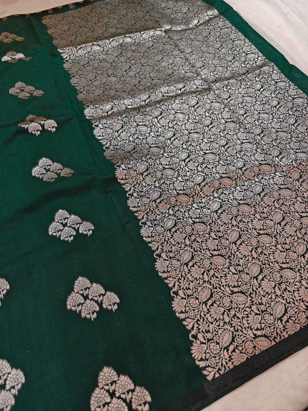 BOTTLE GREEN SEMI LINEN SILK WITH BOOTA