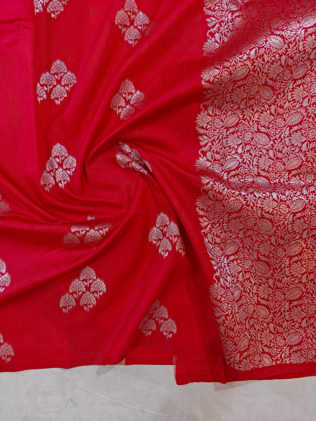 RED COLOUR SEMI SILK LINEN WITH BOOTA ALLOVER