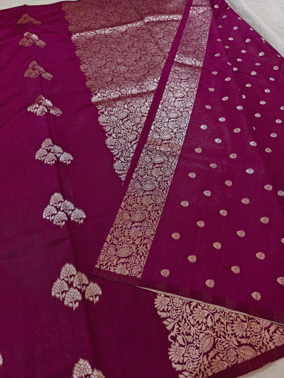 MAGENTA COLOUR SEMI SILK LINEN WITH BOOTA ALLOVER