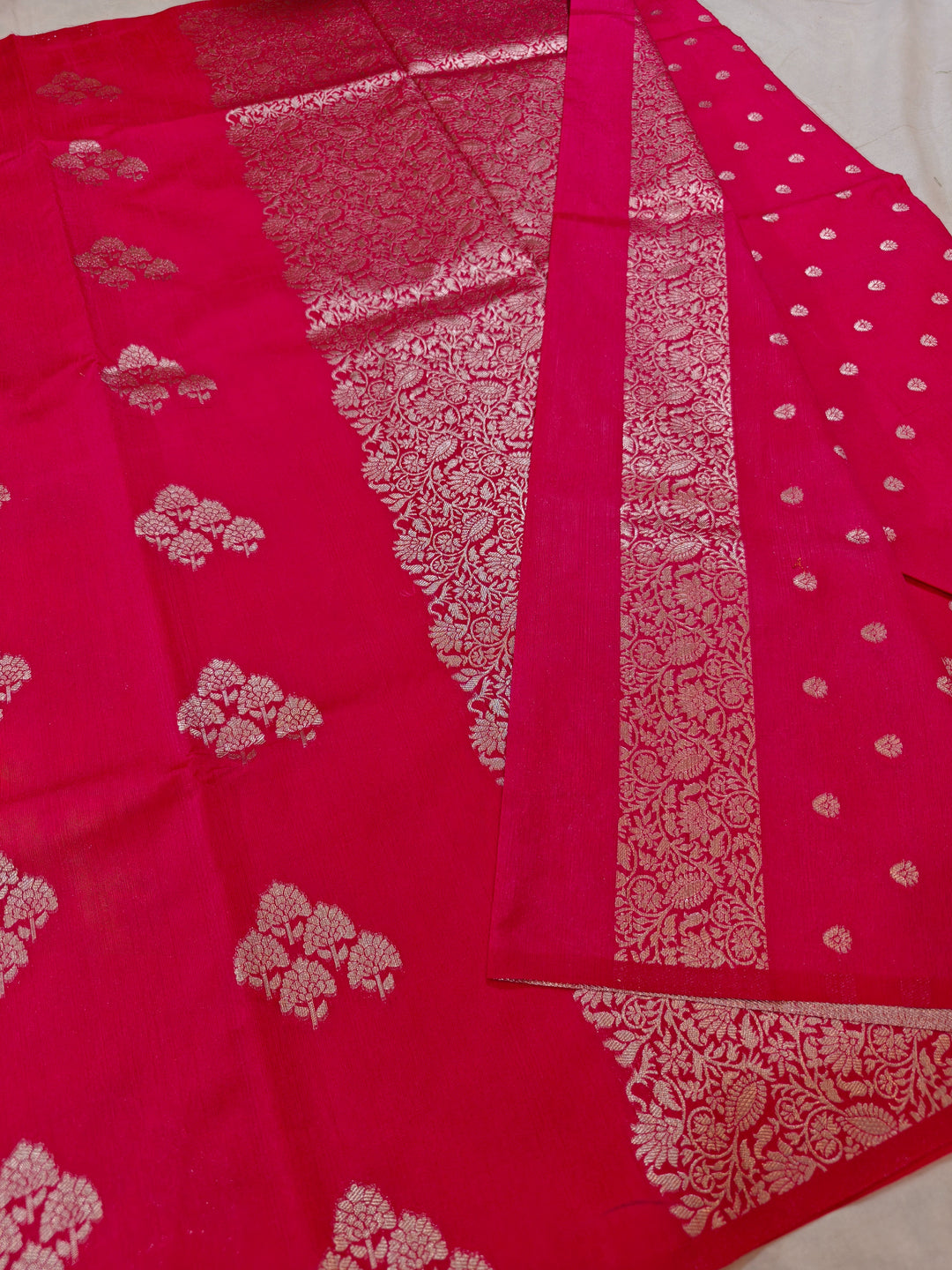 CHERRY RED SEMI SILK LINEN ALLOVER BOOTA