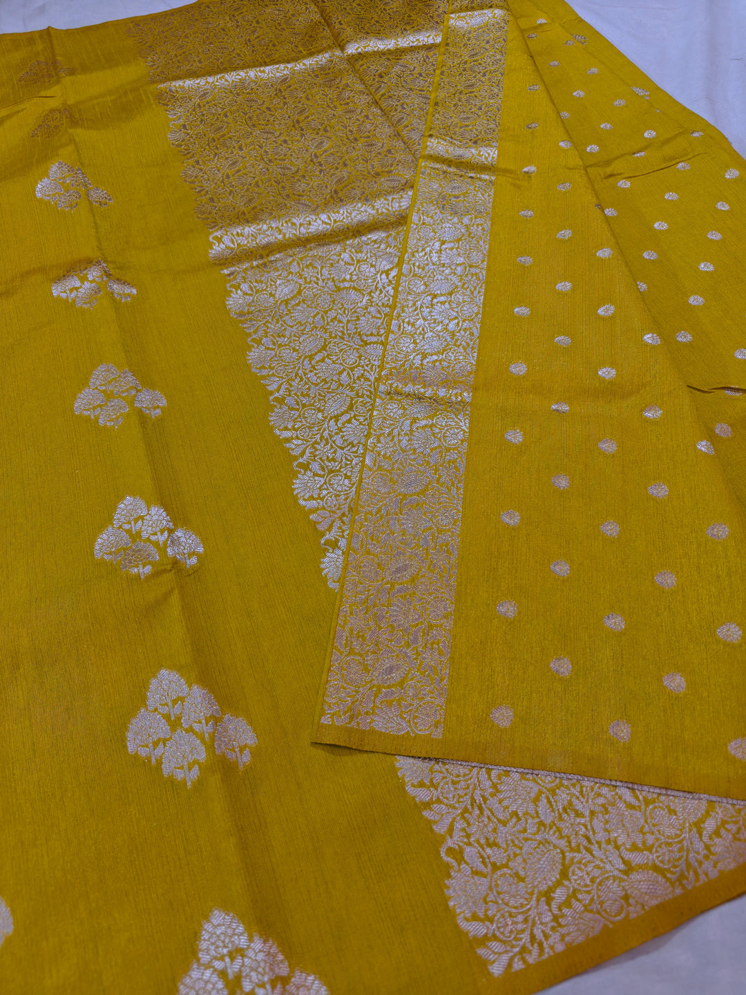 MUSTARD GOLD SEMI LINEN SILK WITH ALLOVER BOOTA