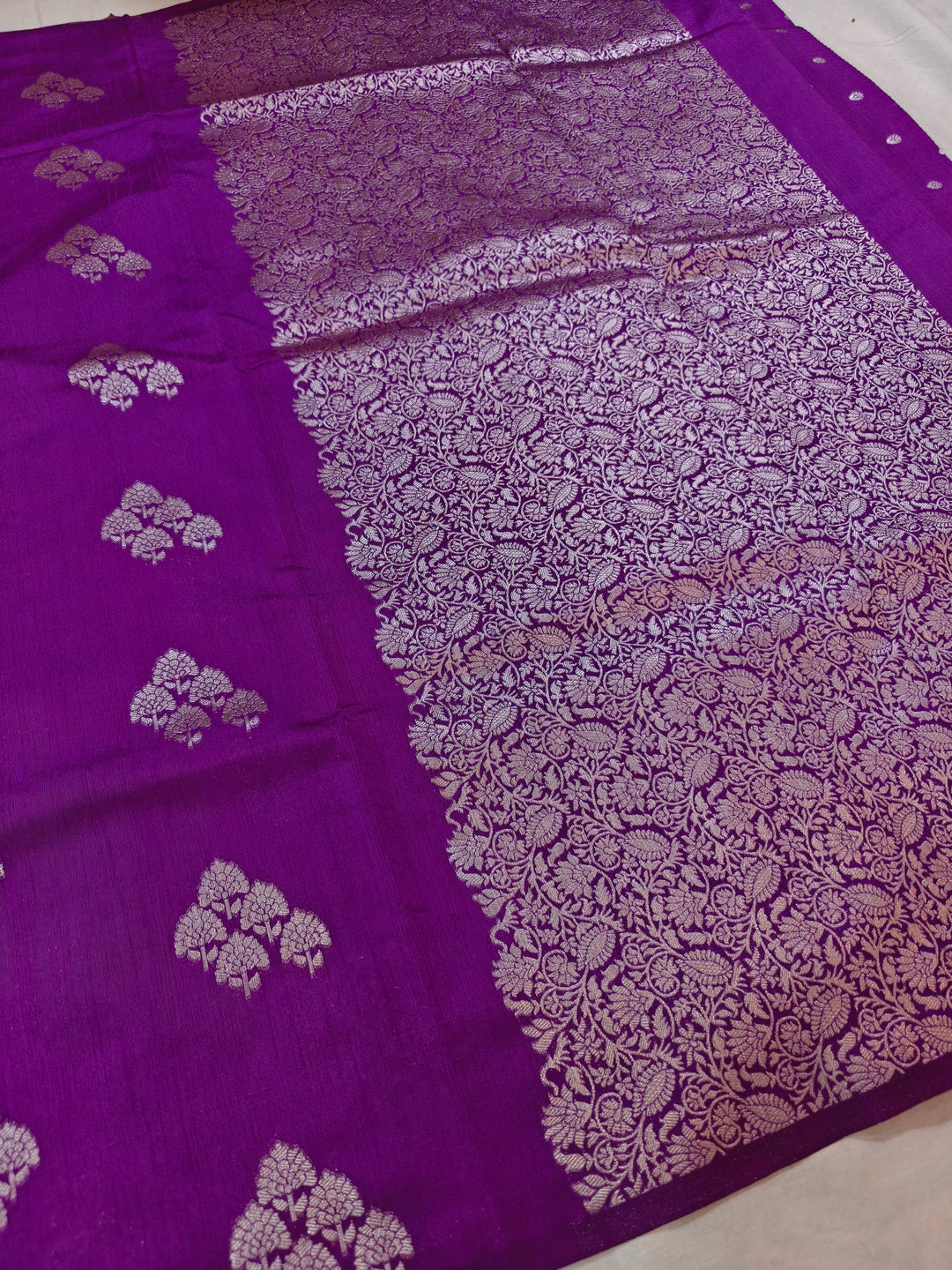 MAGENTA SEMI SILK LINEN WITH ALLOVER BOOTA