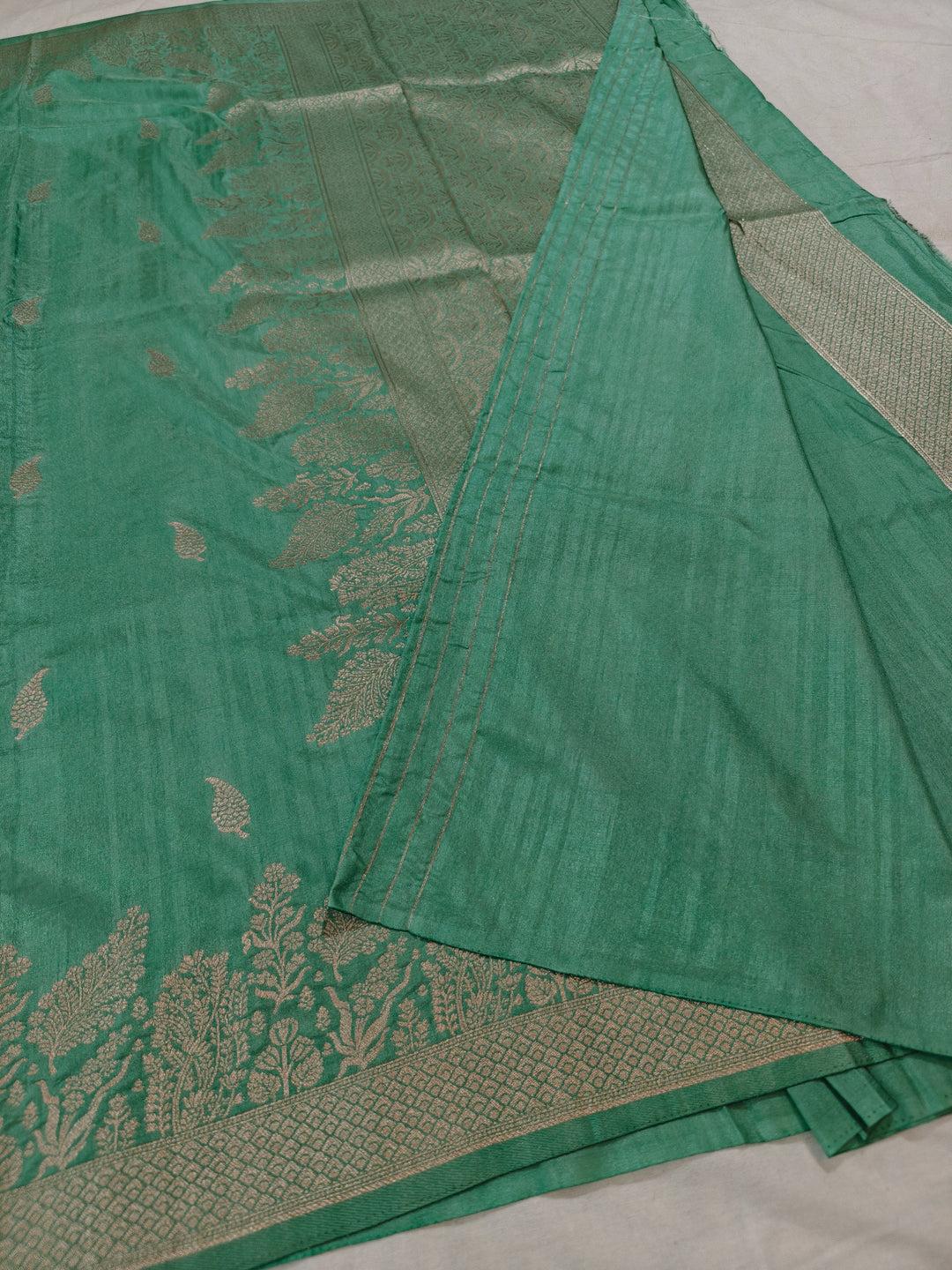 LINEN SOFT MATKA SILK IN SEA GREEN COLOUR