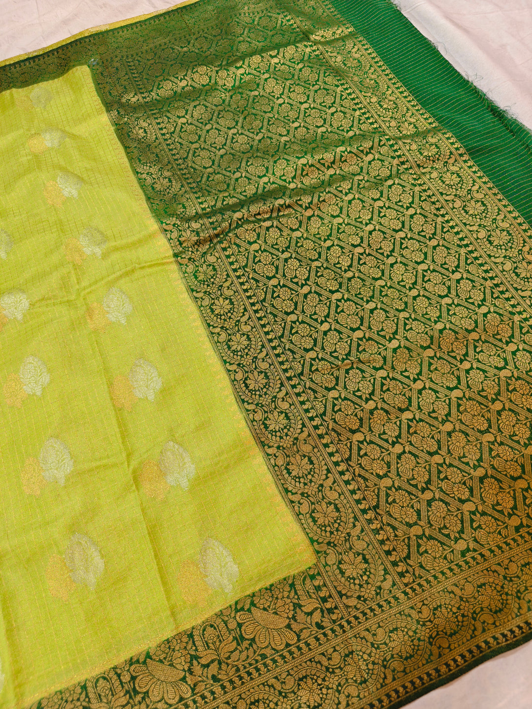 LIME YELLOW COLOUR CREPE GEORGETTE CHECKS WIT BOTTLE GREEN BORDER