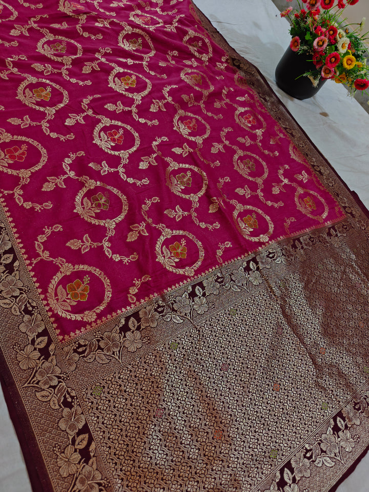 KHADDI GEORGETTE IN ONION COLOUR WITH  GARNET  BORDER