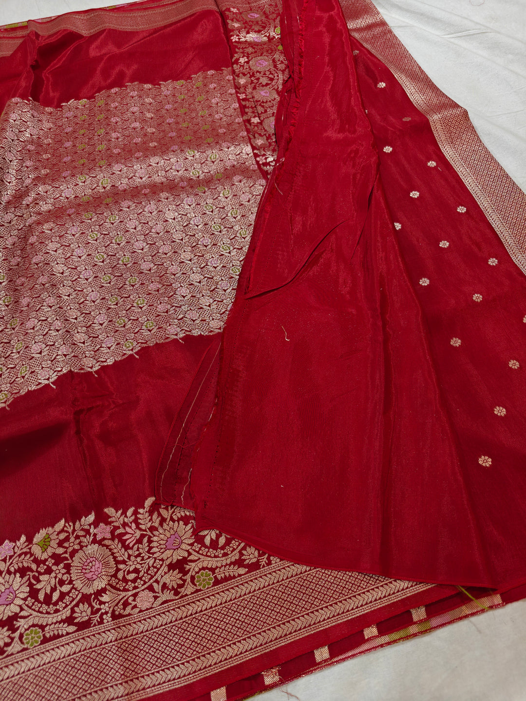 RUSSIAN SILK CENTRALISED BOUTIQUE STYLE IN MAROON RED COLOUR