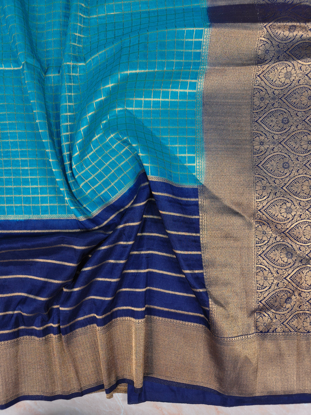 KHADDI GEORGETTE IN BLUE WITH NAVY BLUE BORDER