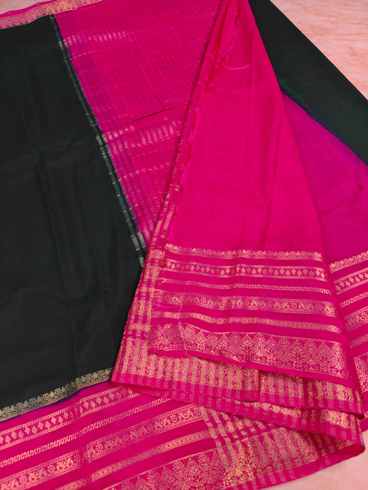 CREPE IN BLACK WITH RANI BORDER