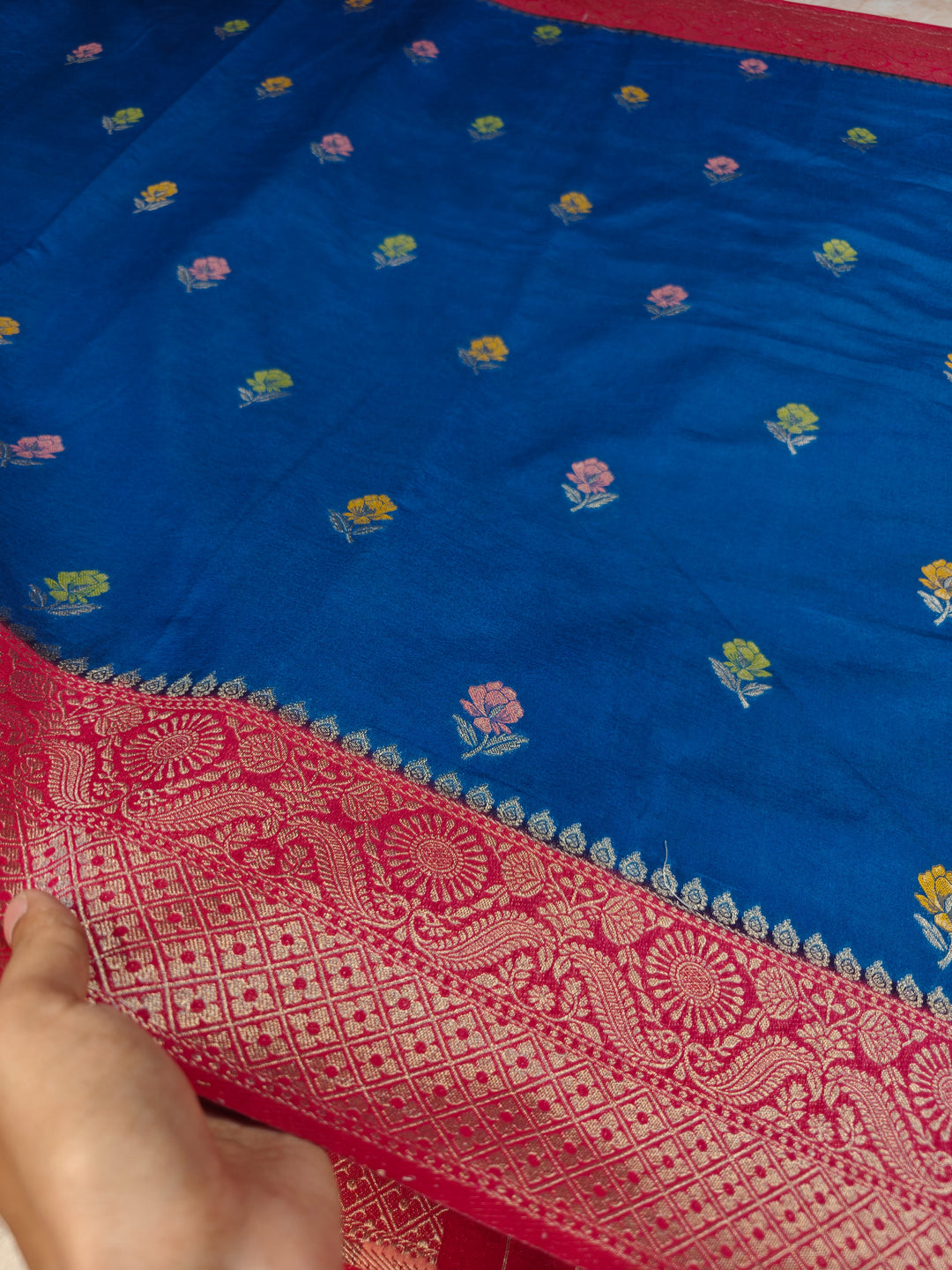 PAPER SILK IN ROYAL BLUE WITH RANI BORDER