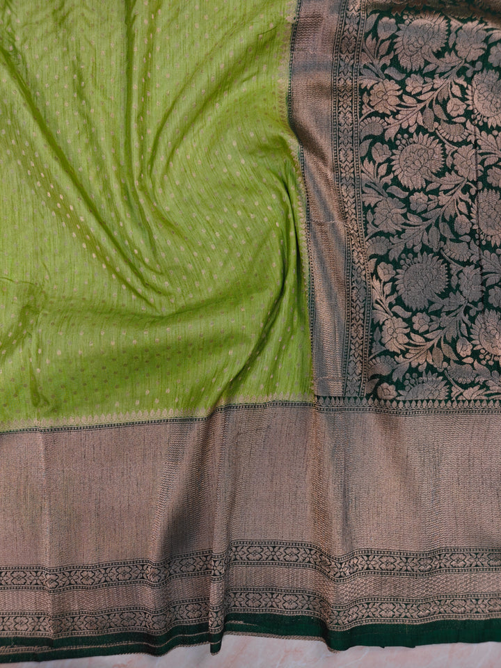 PARROT GREEN COLOUR MATKA LINEN WITH BOTTLE GREEN BORDER