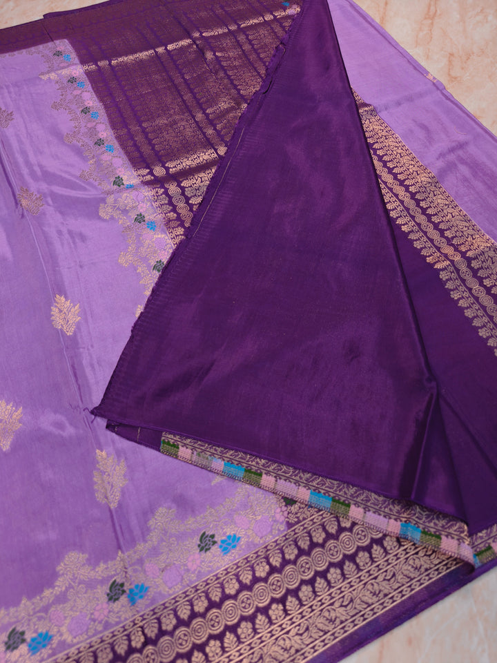 RUSSIAN SILK IN LAVENDER WITH MAGENTA BORDER SAREE