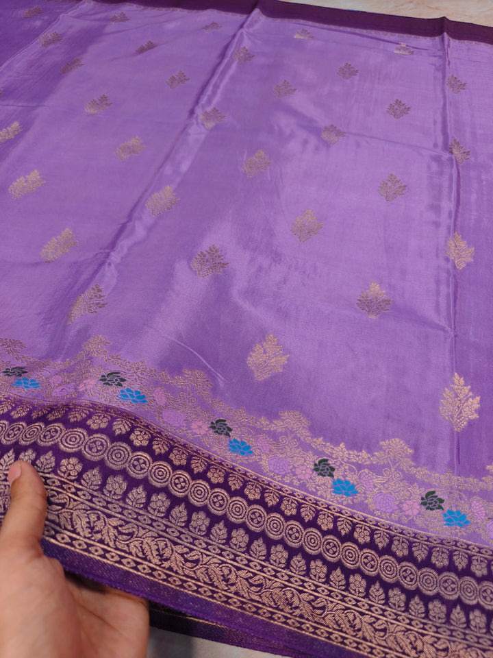 RUSSIAN SILK IN LAVENDER WITH MAGENTA BORDER SAREE