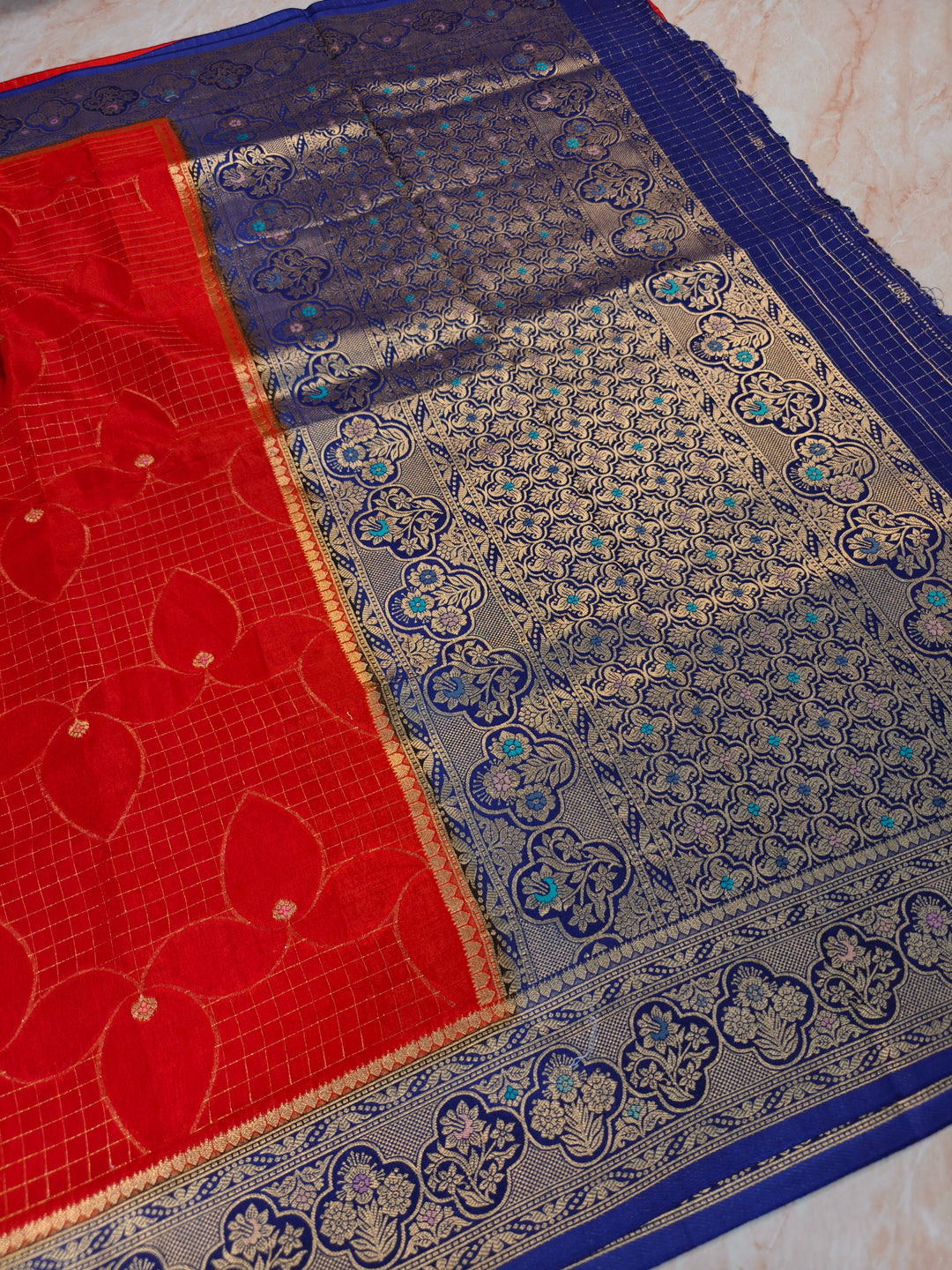 RUSSIAN SILK IN RED WITH NAVY BLUE BORDER