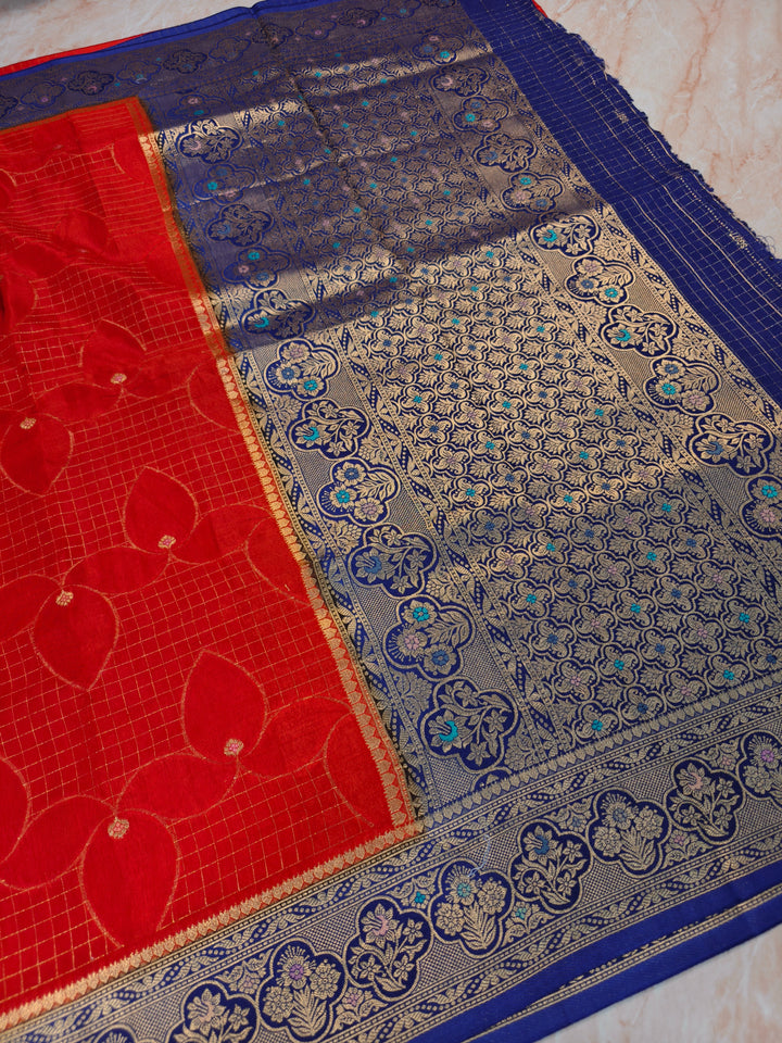 RUSSIAN SILK IN RED WITH NAVY BLUE BORDER