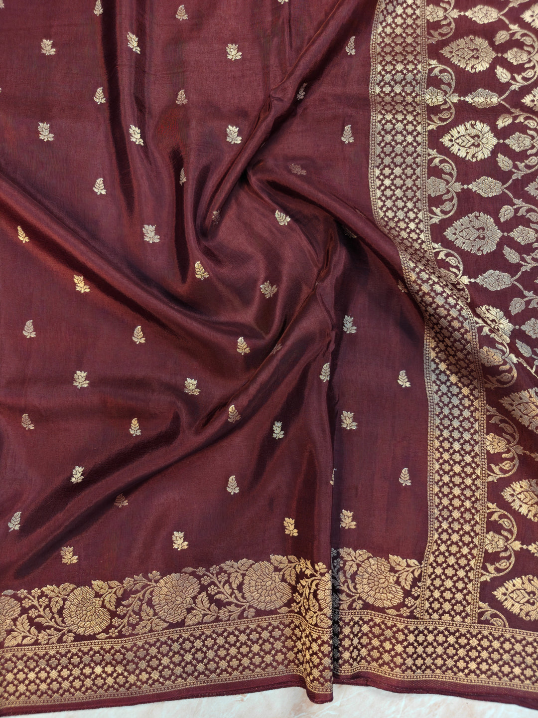 RUSSIAN SILK IN BROWN WITH COPPER ZARIWORK