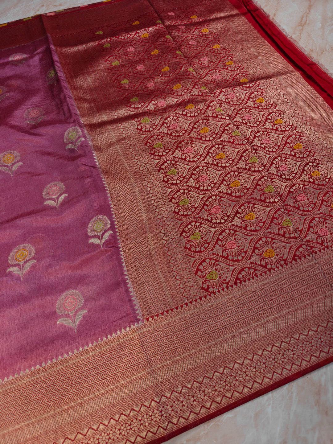 PAPER SILK IN MAGENTA WITH MINAKARI BOOTA AND RED BORDER